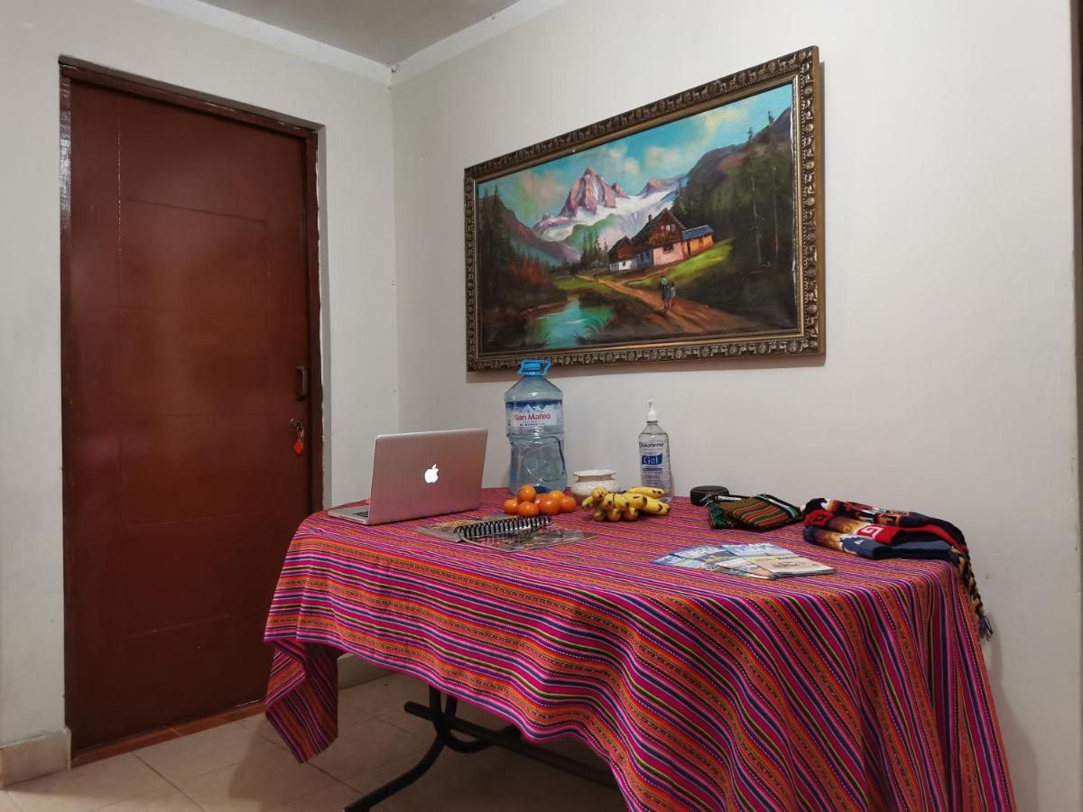 5Min Airport - Super Host Bed and Breakfast Lima Eksteriør billede